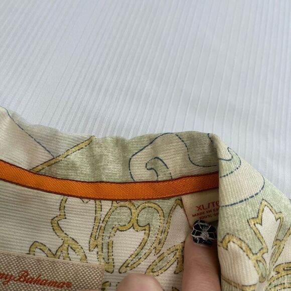 Tommy Bahama Men’s Silk Paisley Short Sleeve Button Up Shirt Size XL - Picture 4 of 7